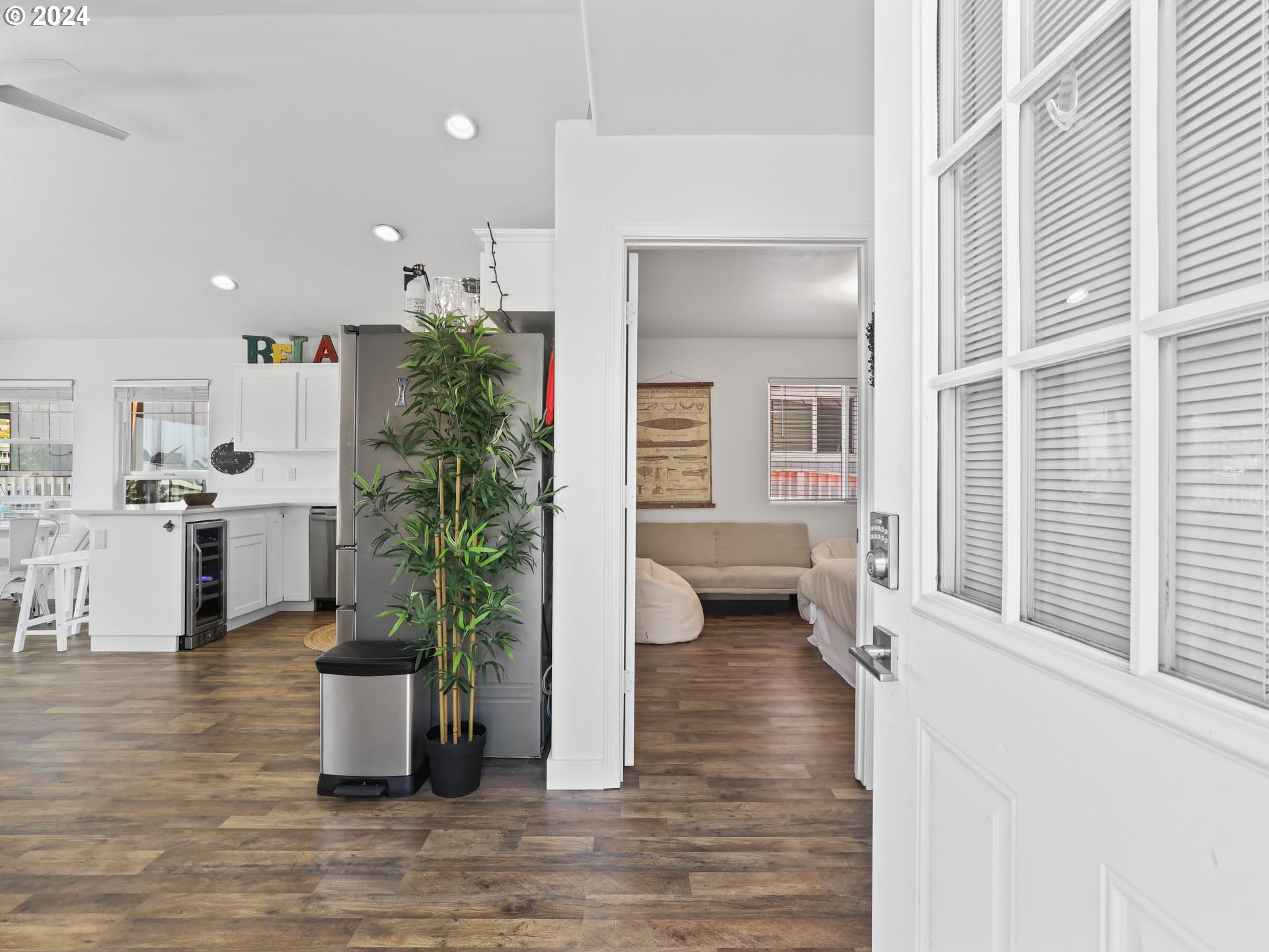 531 North Bridgeton Road, Unit 6 Portland, OR 97217 - Photo 4 of 25 Gallery Image 4