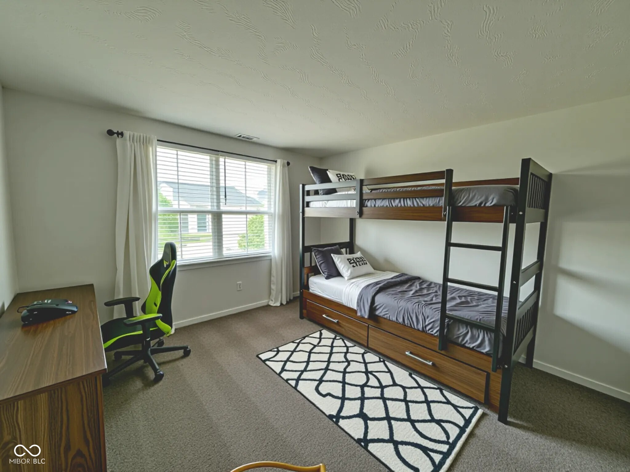 8522 Hulton Road Pendleton, IN 46064 - Photo 7 of 15