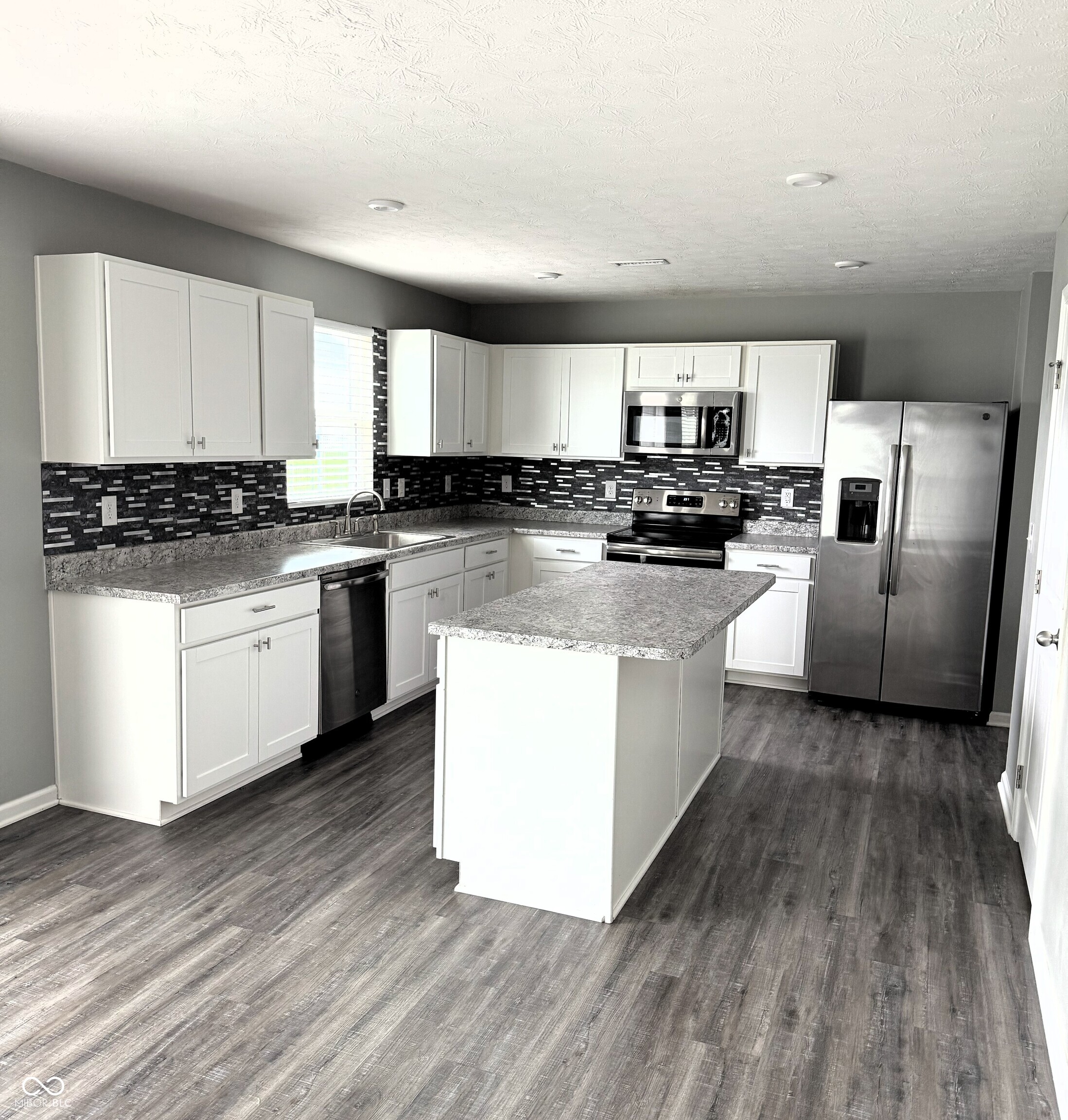 8522 Hulton Road Pendleton, IN 46064 - Photo 10 of 15