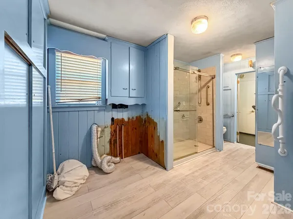 $295,000 | 1401 East Union Street, Morganton, NC 28655