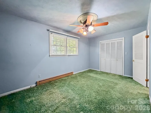 $295,000 | 1401 East Union Street, Morganton, NC 28655