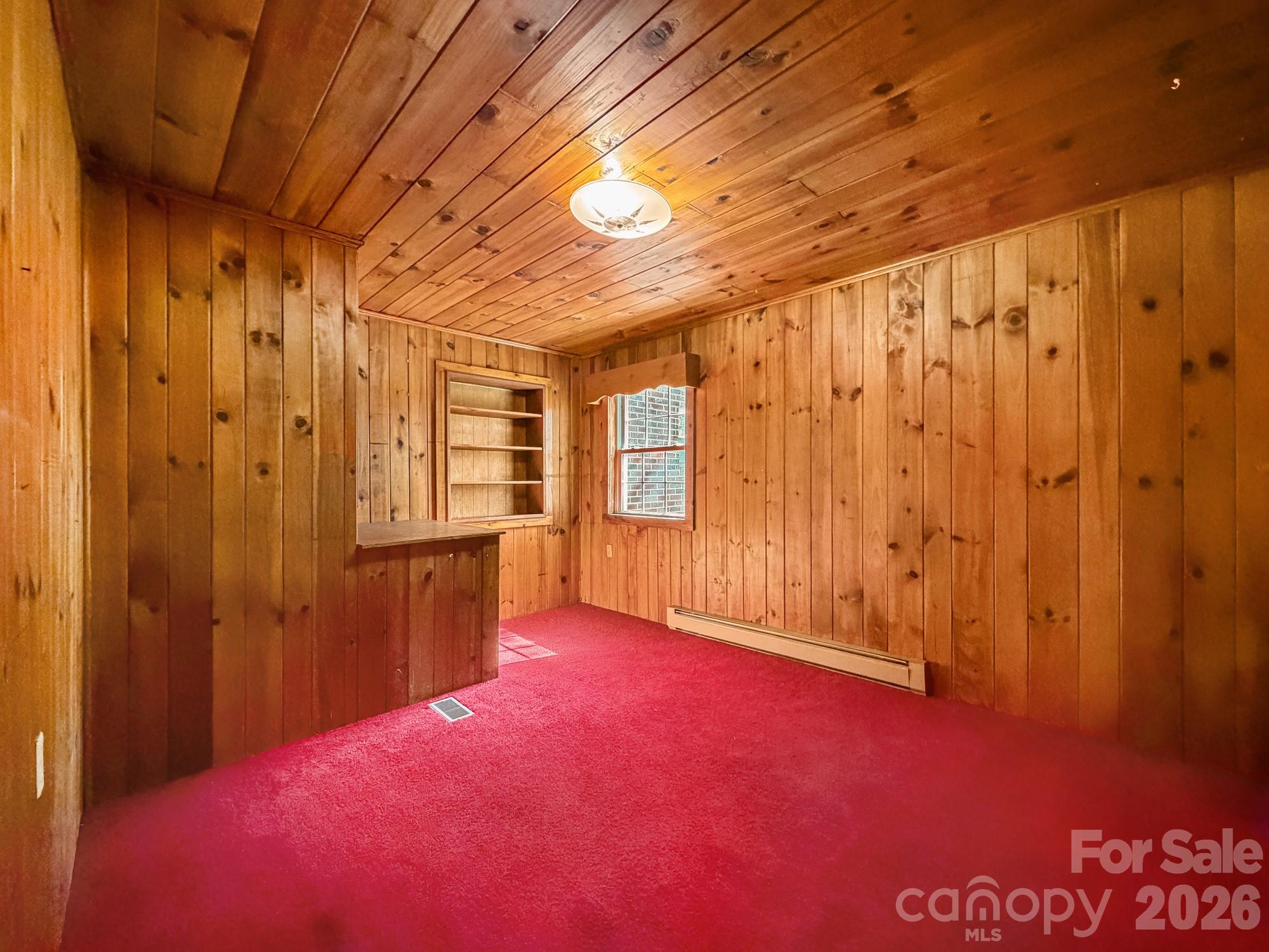 1401 East Union Street Morganton, NC 28655 - Photo 30 of 40 a view of a room with window