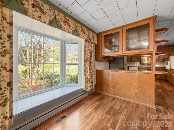 $295,000 | 1401 East Union Street, Morganton, NC 28655