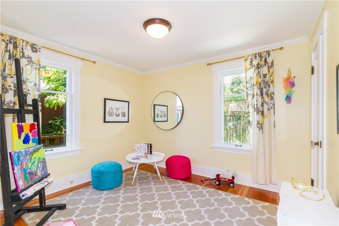 1518 North 40th Street Seattle, WA 98103 - Photo 13 of 25