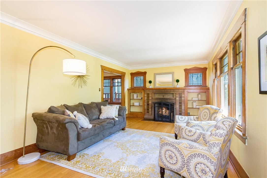 1518 North 40th Street Seattle, WA 98103 - Photo 4 of 25