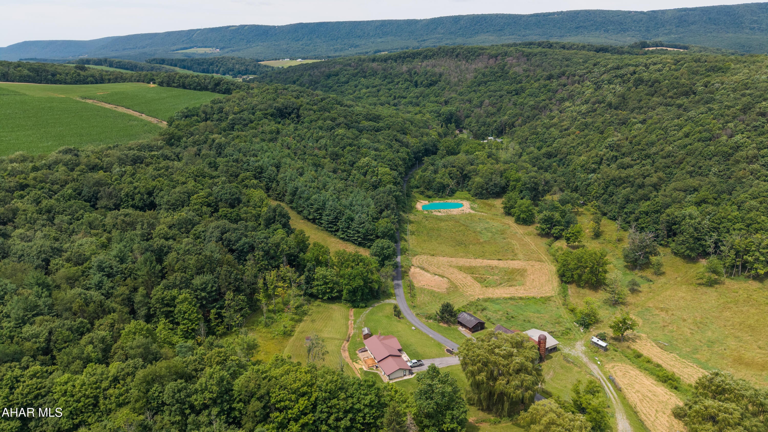 636 Kanouff Road New Paris, PA 15554 - Photo 72 of 83 Gallery Image 72