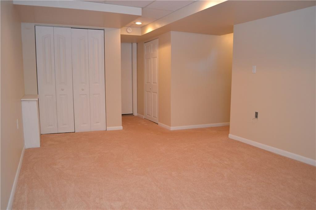956 Girard Road Whitehall, PA 15227 - Photo 15 of 20 Gallery Image 15