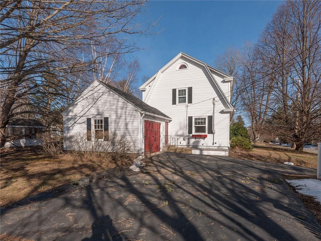 62 Woodbridge Road York, ME 03909 - Photo 25 of 25 Well maintained, this home has an...