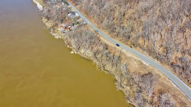 $153,000 | 7860 In-166, Cannelton, IN 47520