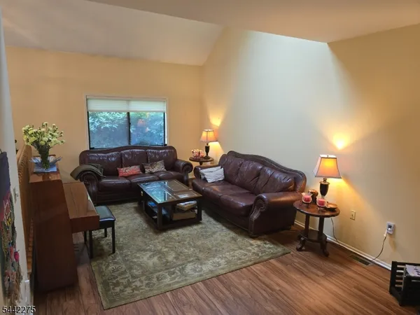 $4,000 | 41 Arbor Circle, Bernards, NJ 07920