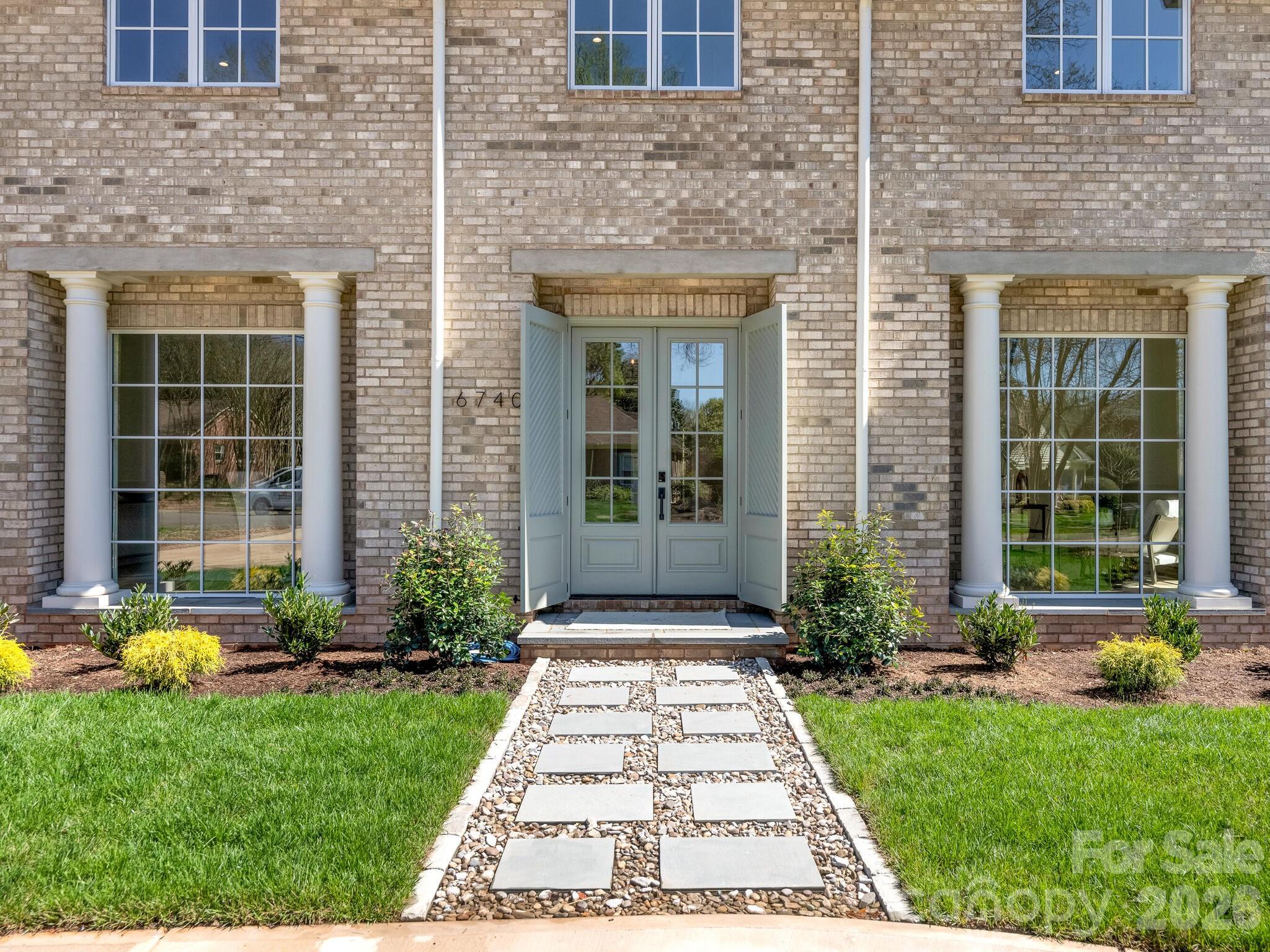 6740 Newhall Road Charlotte, NC 28270 - Photo 2 of 48