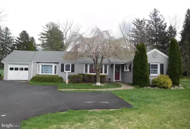 $550,000 | 1107 Lansdale Avenue, Lansdale, PA 19446