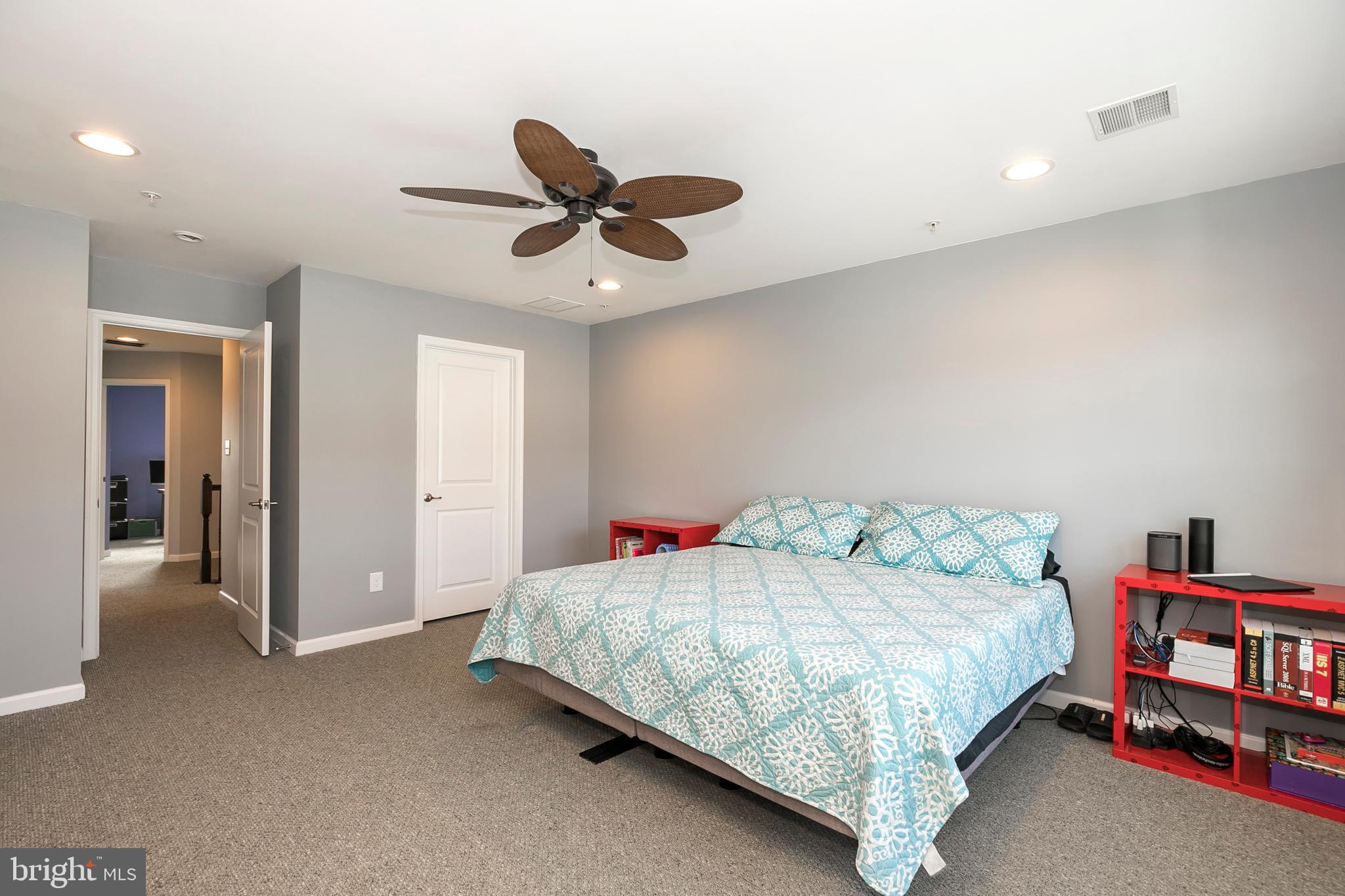 414 Lopata Road Phoenixville, PA 19460 - Photo 8 of 22 Gallery Image 8