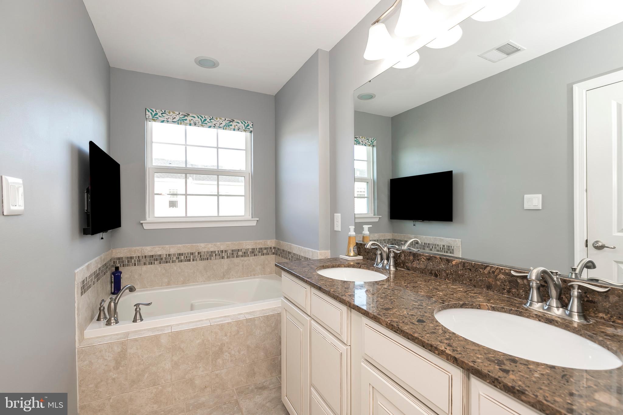 414 Lopata Road Phoenixville, PA 19460 - Photo 10 of 22 Gallery Image 10