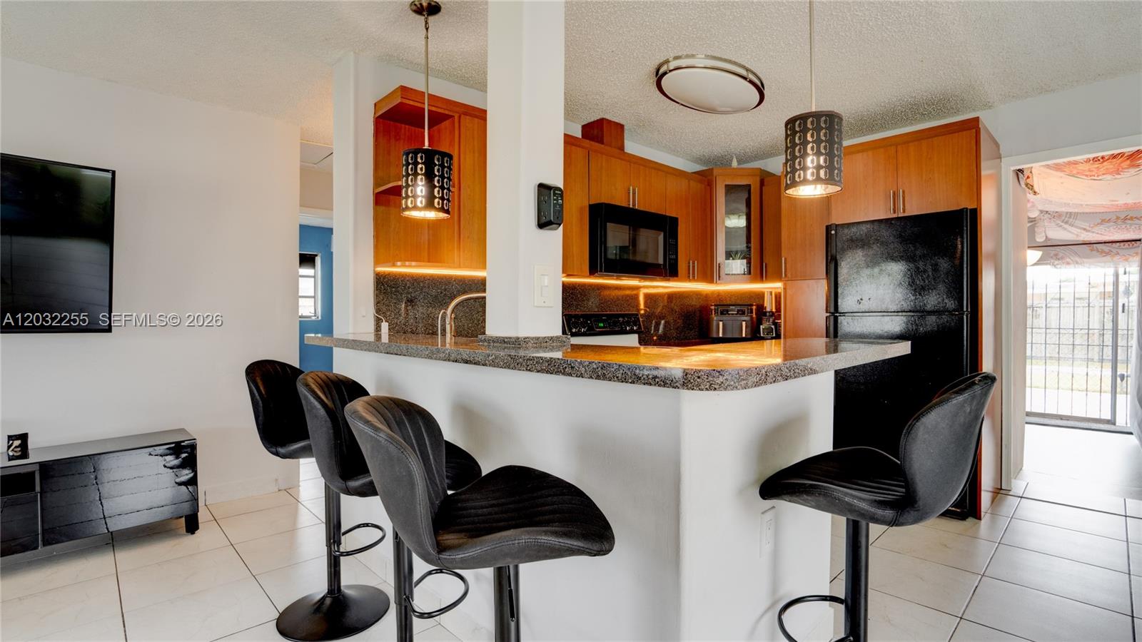 9840 Southwest 48th Street Miami, FL 33165 - Photo 20 of 43