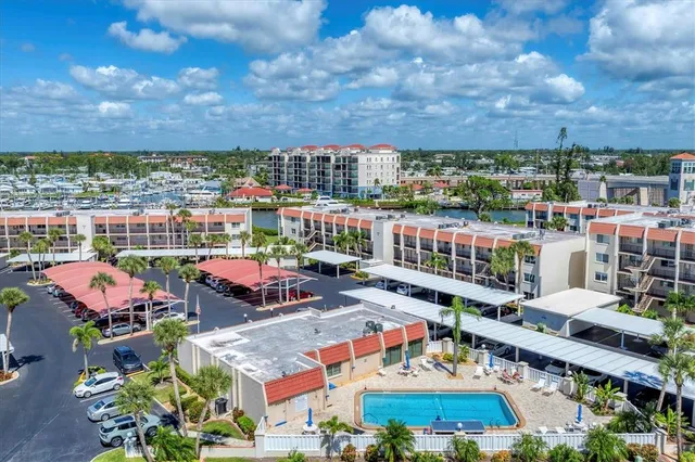 a car parked in front of a building