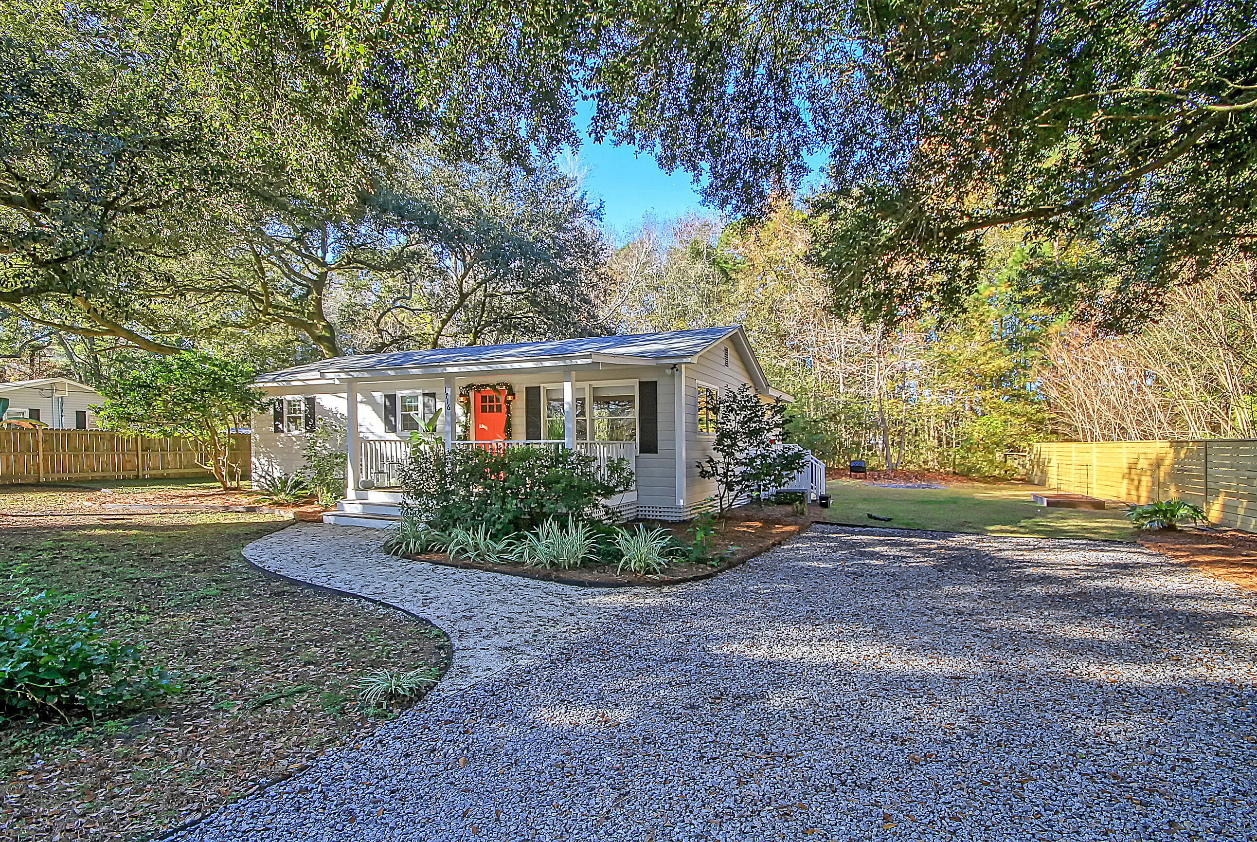 1716 Barracuda Road Johns Island, SC 29455 - Photo 3 of 33 1716 Barracuda Road, 29455