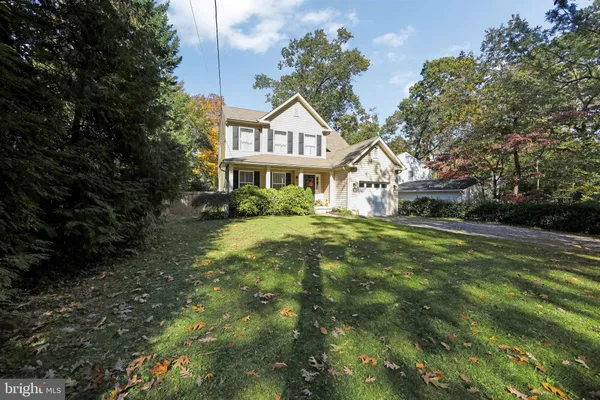 $535,000 | 11 Evergreen Road, Mount Laurel, NJ 08054