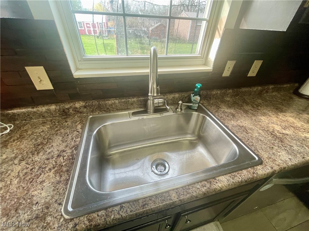7990 Quarry Road Amherst, OH 44001 - Photo 8 of 29 Room details with sink