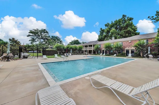 $139,900 | 5906 Noyes Court, Unit 4, Memphis, TN 38119