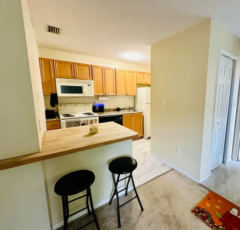 $1,550 | 225 South Tropical Trail, Unit 705, Merritt Island, FL 32952