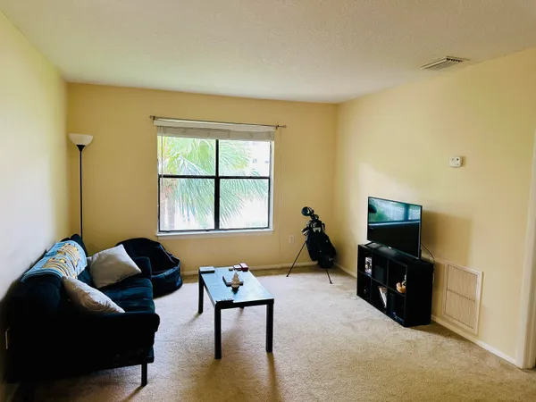 $1,550 | 225 South Tropical Trail, Unit 705, Merritt Island, FL 32952