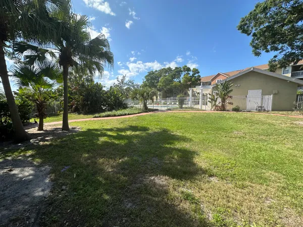 $1,550 | 225 South Tropical Trail, Unit 705, Merritt Island, FL 32952