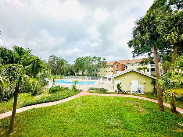 $1,550 | 225 South Tropical Trail, Unit 705, Merritt Island, FL 32952
