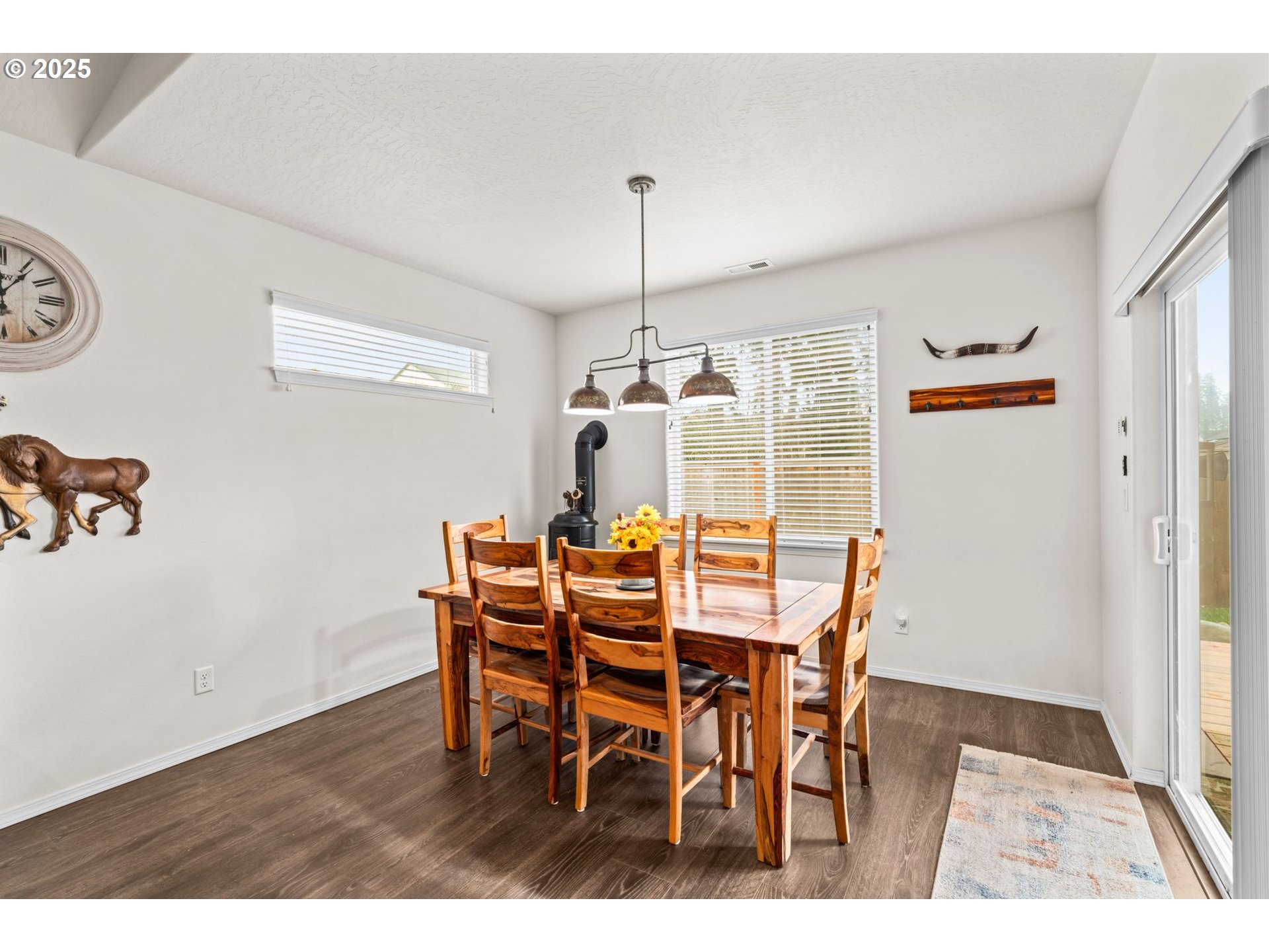 760 South 52nd Street Springfield, OR 97478 - Photo 16 of 33