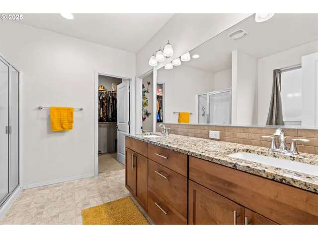 $529,900 | 760 South 52nd Street, Springfield, OR 97478