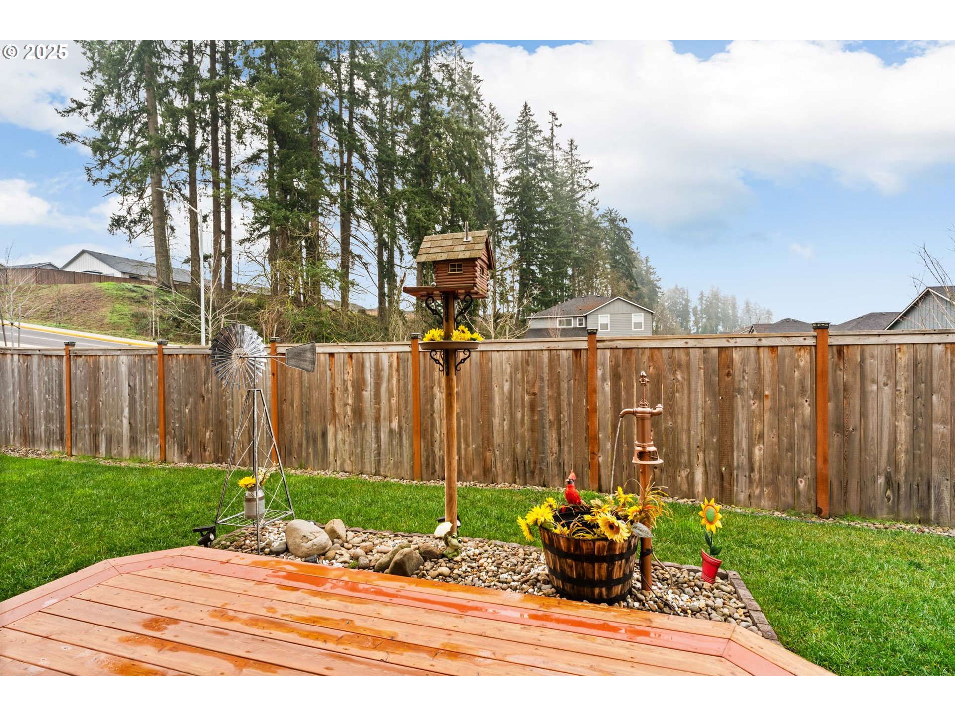 760 South 52nd Street Springfield, OR 97478 - Photo 28 of 33