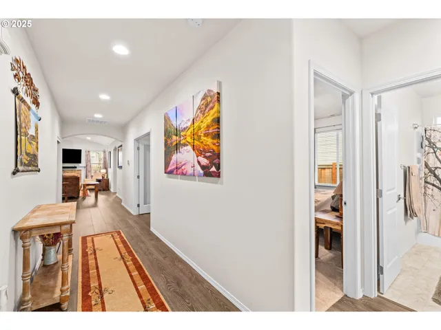 $529,900 | 760 South 52nd Street, Springfield, OR 97478