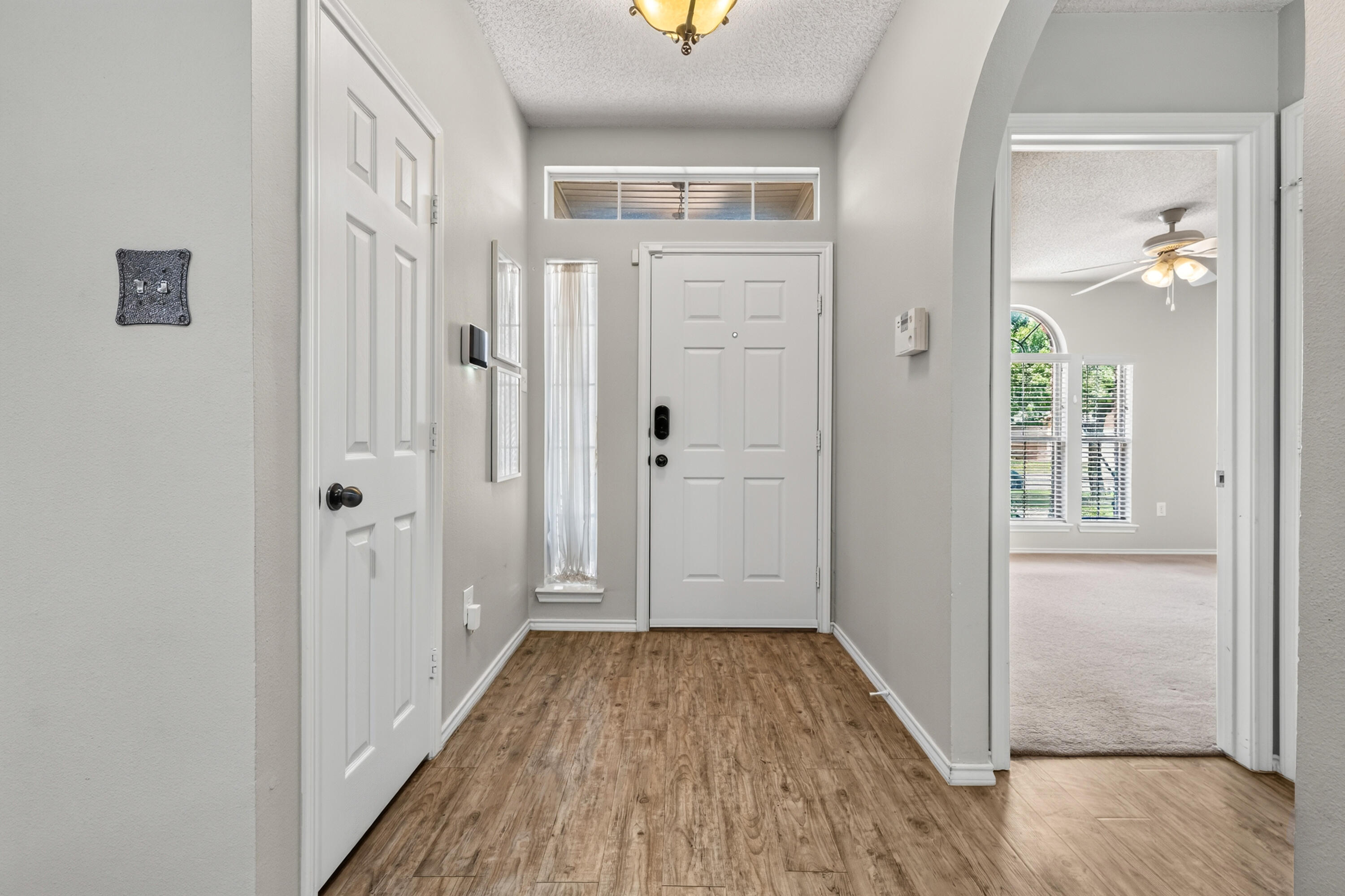 6217 18th Street Lubbock, TX 79416 - Photo 2 of 25 DSC01000