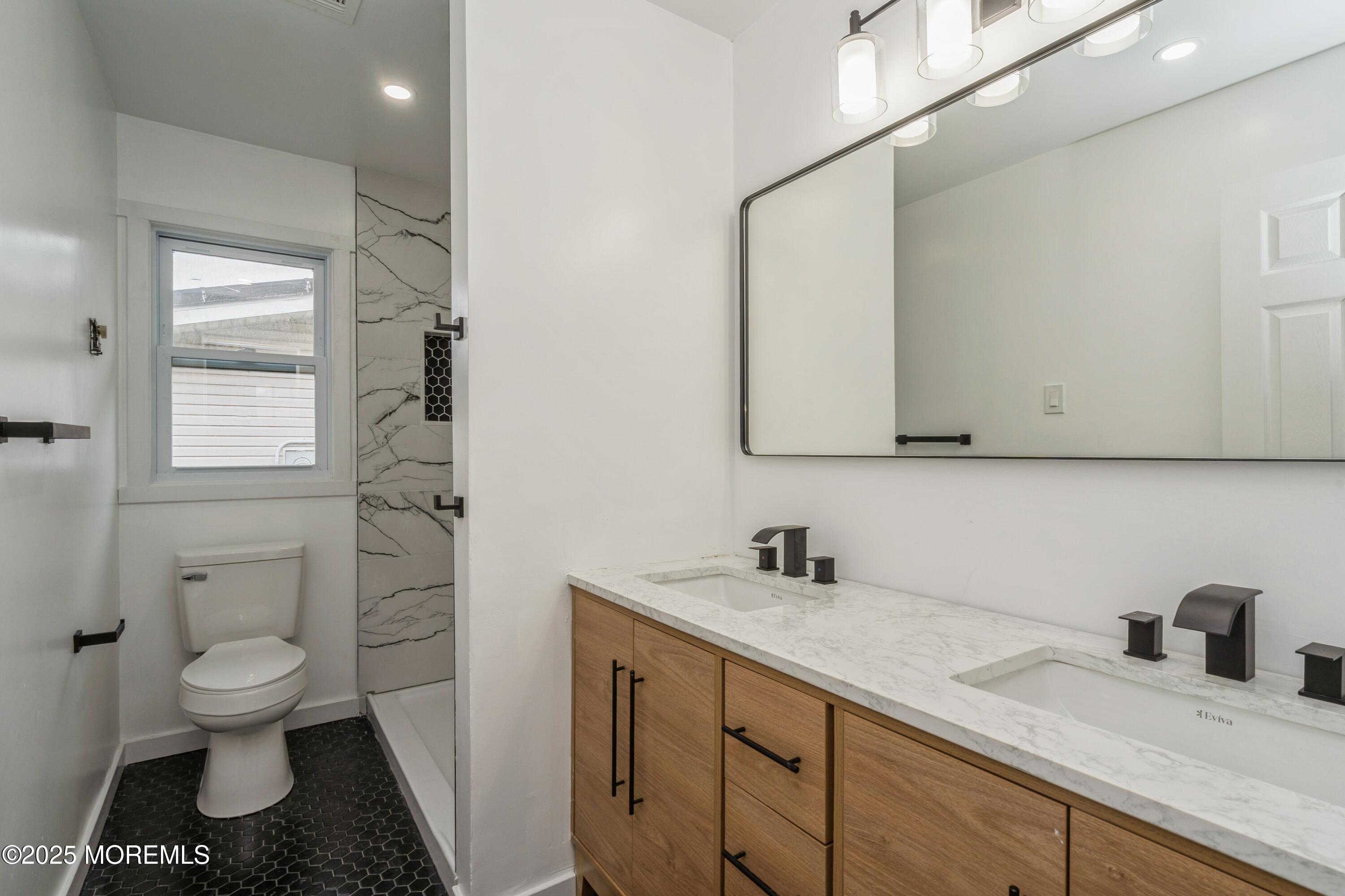 8 Phillips Road Brick, NJ 08724 - Photo 15 of 18 04_8PhillipsRd_2009_HiRes