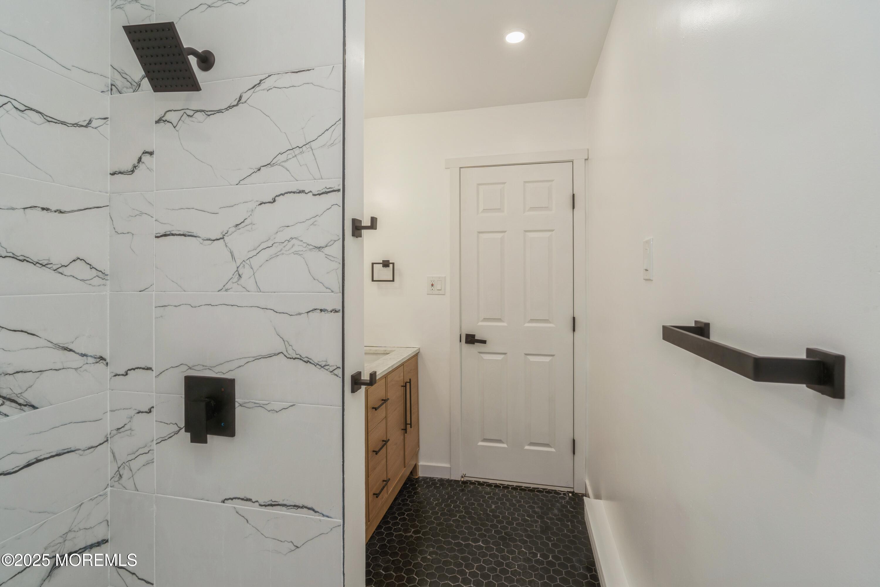 8 Phillips Road Brick, NJ 08724 - Photo 16 of 18 05_8PhillipsRd_2010_HiRes