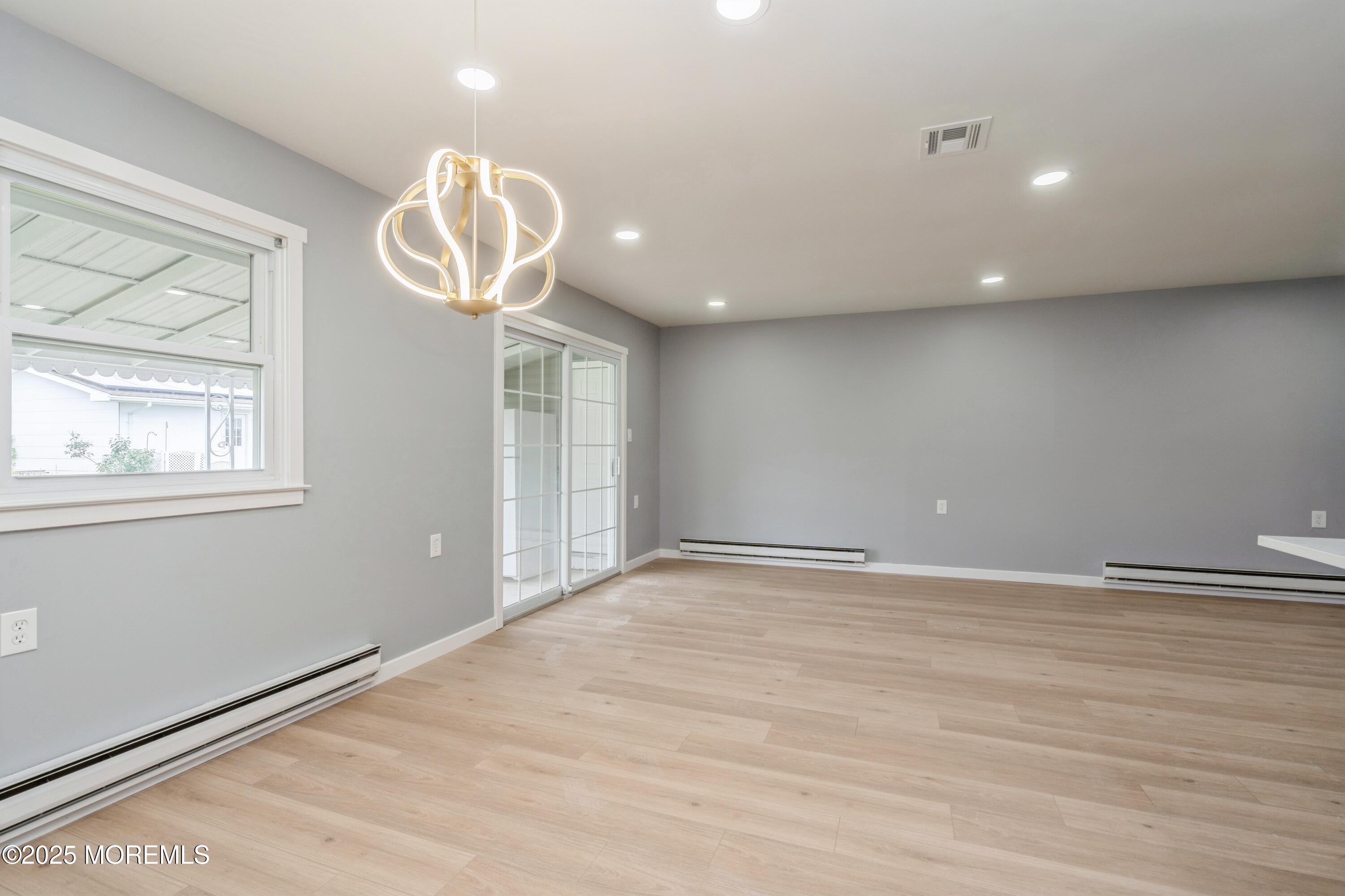 8 Phillips Road Brick, NJ 08724 - Photo 5 of 18 16_8PhillipsRd_2021_HiRes