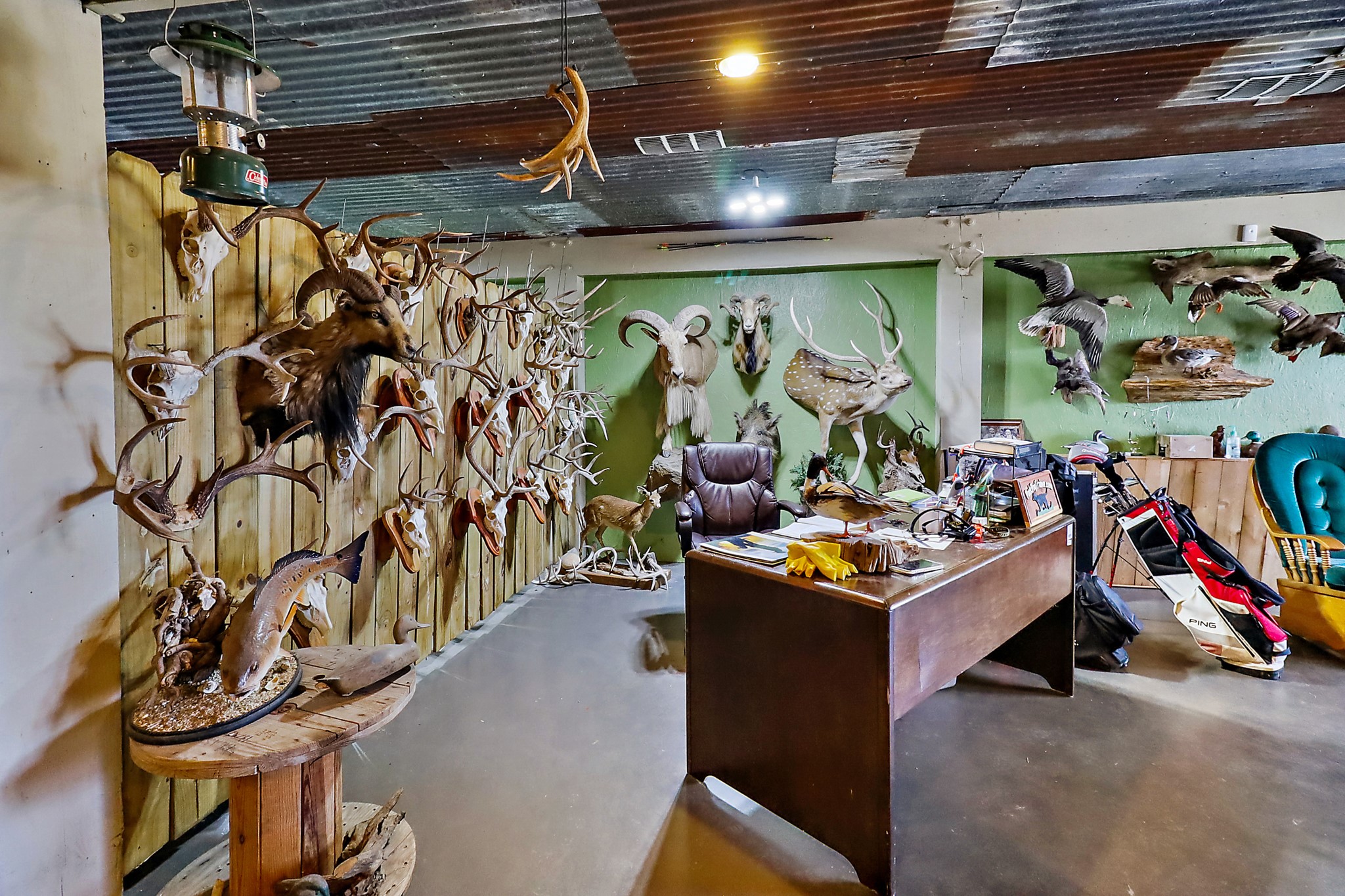 13659 Todd Road Winnie, TX 77665 - Photo 26 of 42 a room with lots of different colored cloths