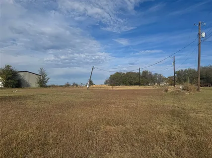 $55,500 | 902 9th Street, Lexington, TX 78947