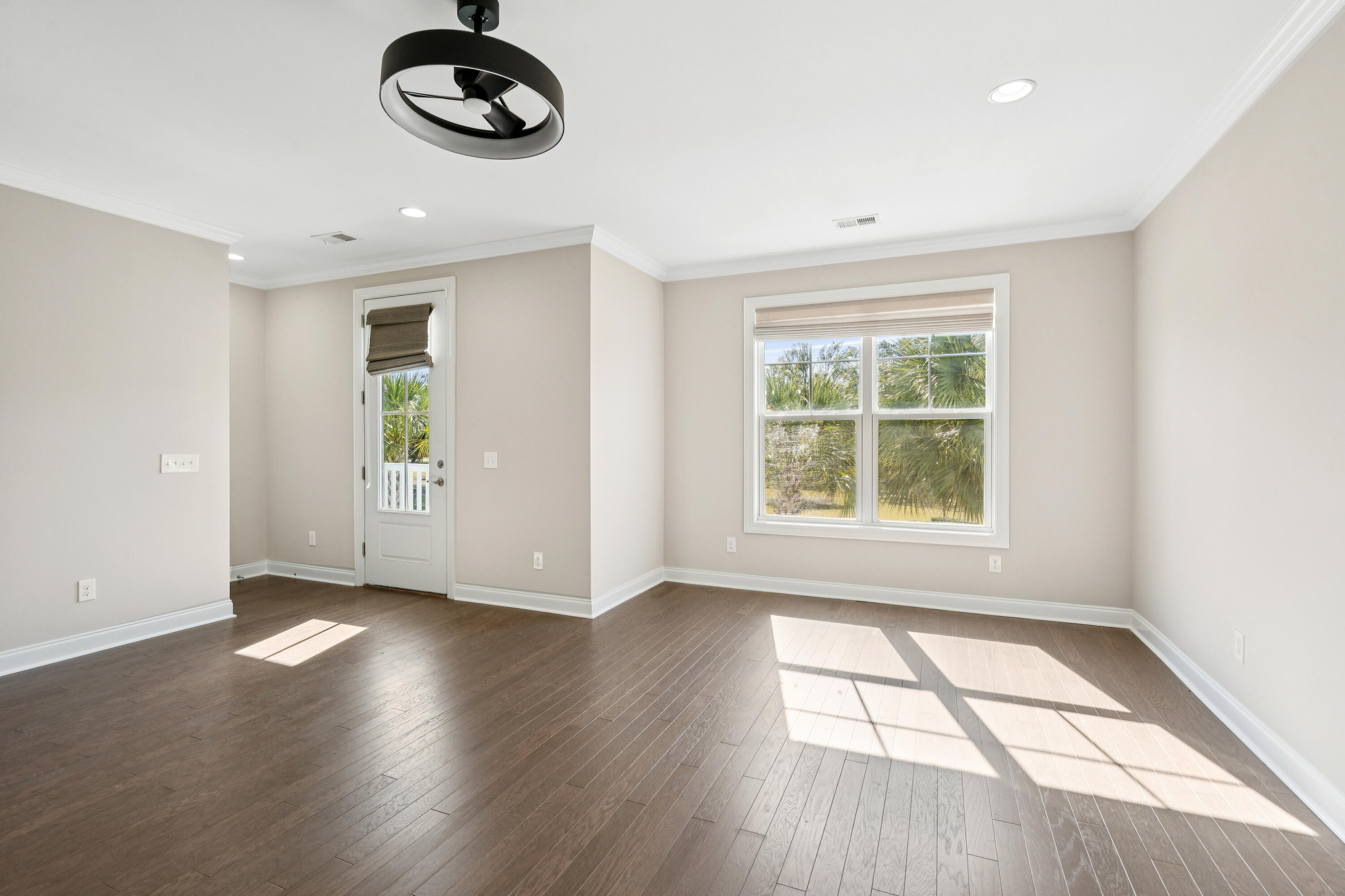 2216 Hamlin Sound Circle Mount Pleasant, SC 29466 - Photo 11 of 65 2216HamlinSoundCir-KeenEyeMarketing-011