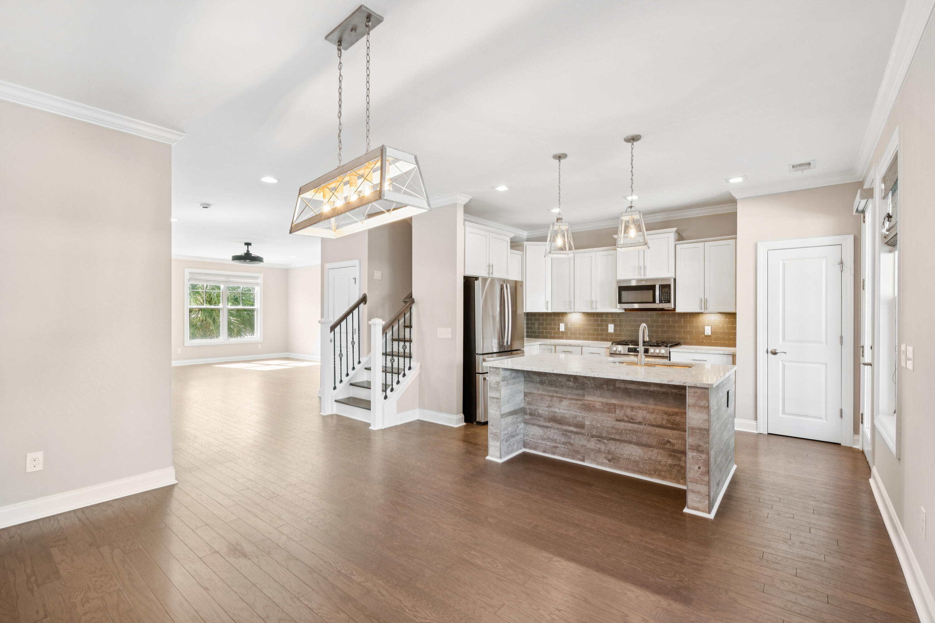 2216 Hamlin Sound Circle Mount Pleasant, SC 29466 - Photo 31 of 65 2216HamlinSoundCir-KeenEyeMarketing-031