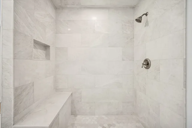 $1,099,000 | 4018 Yorkshire Lane, Northbrook, IL 60062