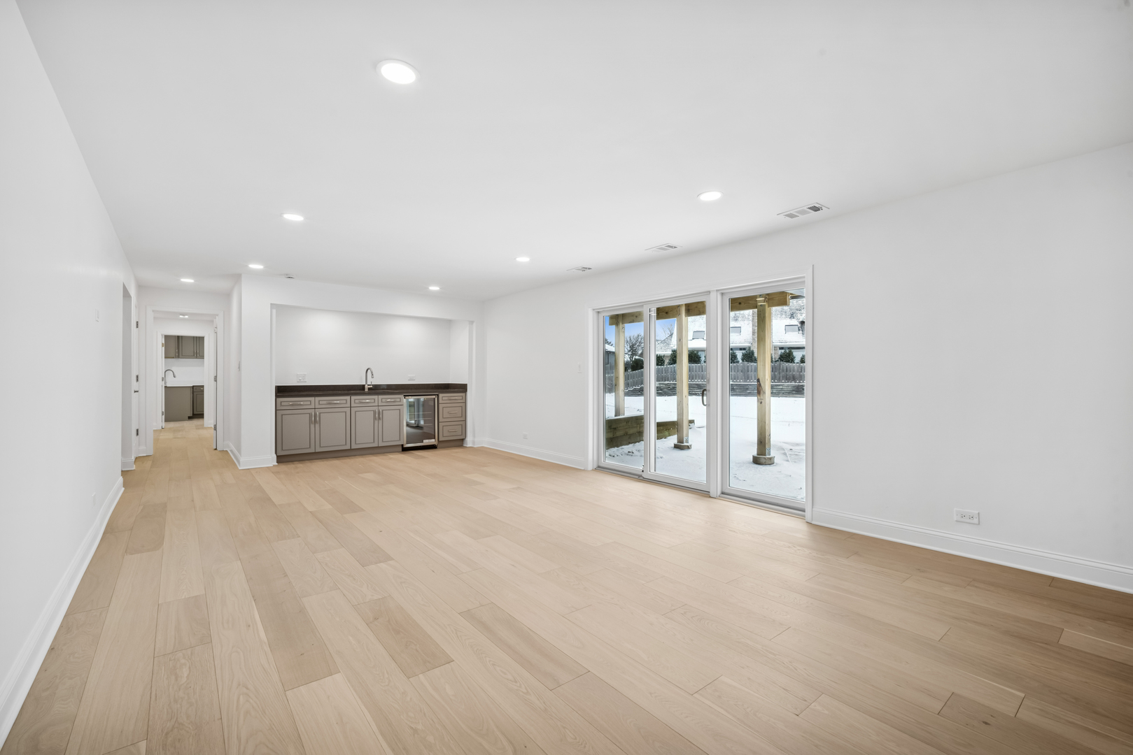 4018 Yorkshire Lane Northbrook, IL 60062 - Photo 22 of 42