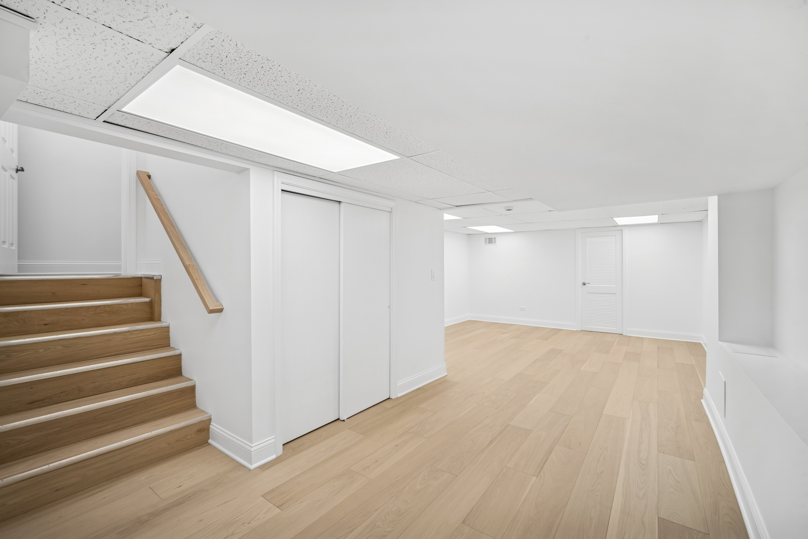 4018 Yorkshire Lane Northbrook, IL 60062 - Photo 29 of 42