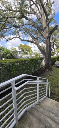 $2,900 | 2535 Northeast 193rd Street, Unit 3104, Miami, FL 33180