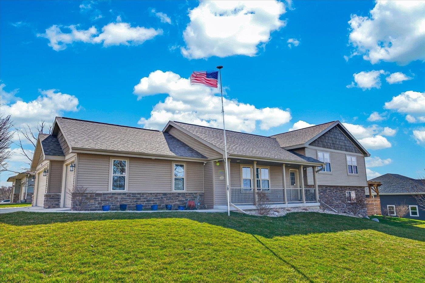 901 South Blue Mounds Street Mount Horeb, WI 53572 - Photo 1 of 43