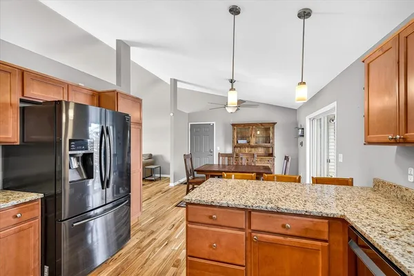 $565,000 | 901 South Blue Mounds Street, Mount Horeb, WI 53572