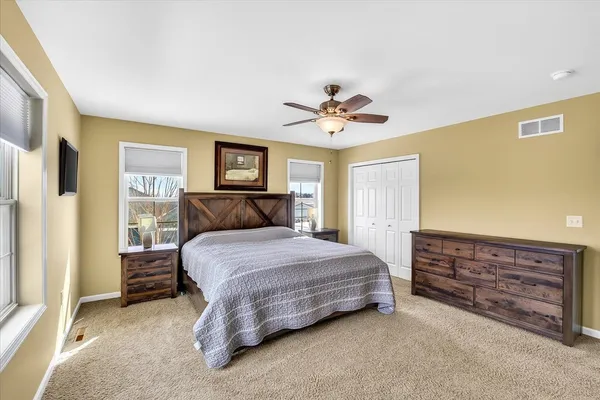 $574,900 | 901 South Blue Mounds Street, Mount Horeb, WI 53572