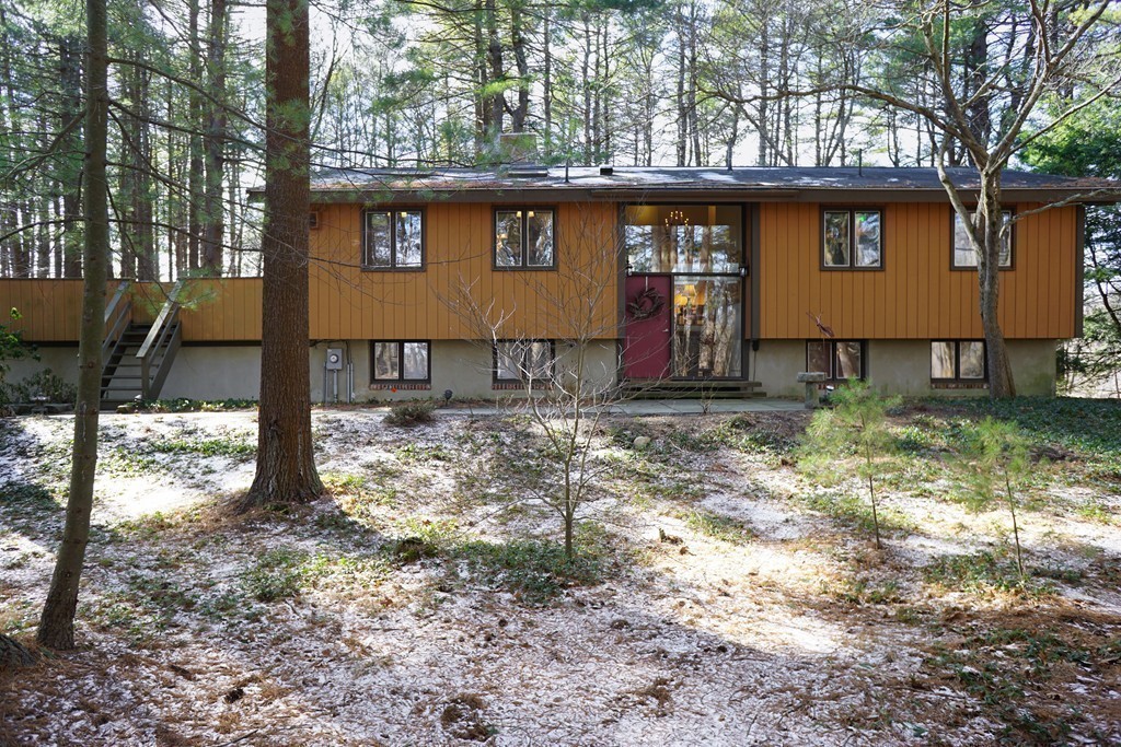 596 Springs Road Bedford, MA 01730 - Photo 18 of 19 Gallery Image 18