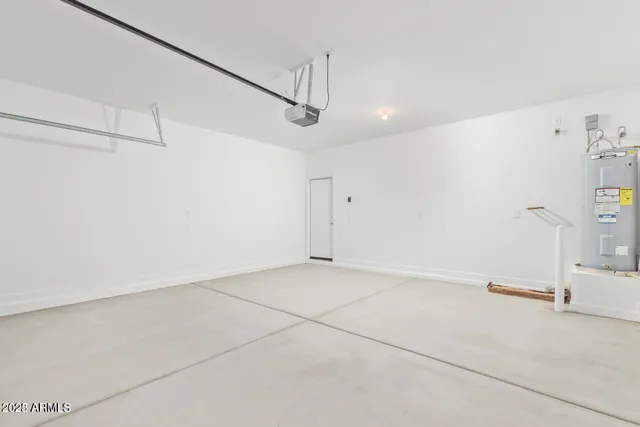 $2,300 | 8635 North 169th Drive, Waddell, AZ 85355