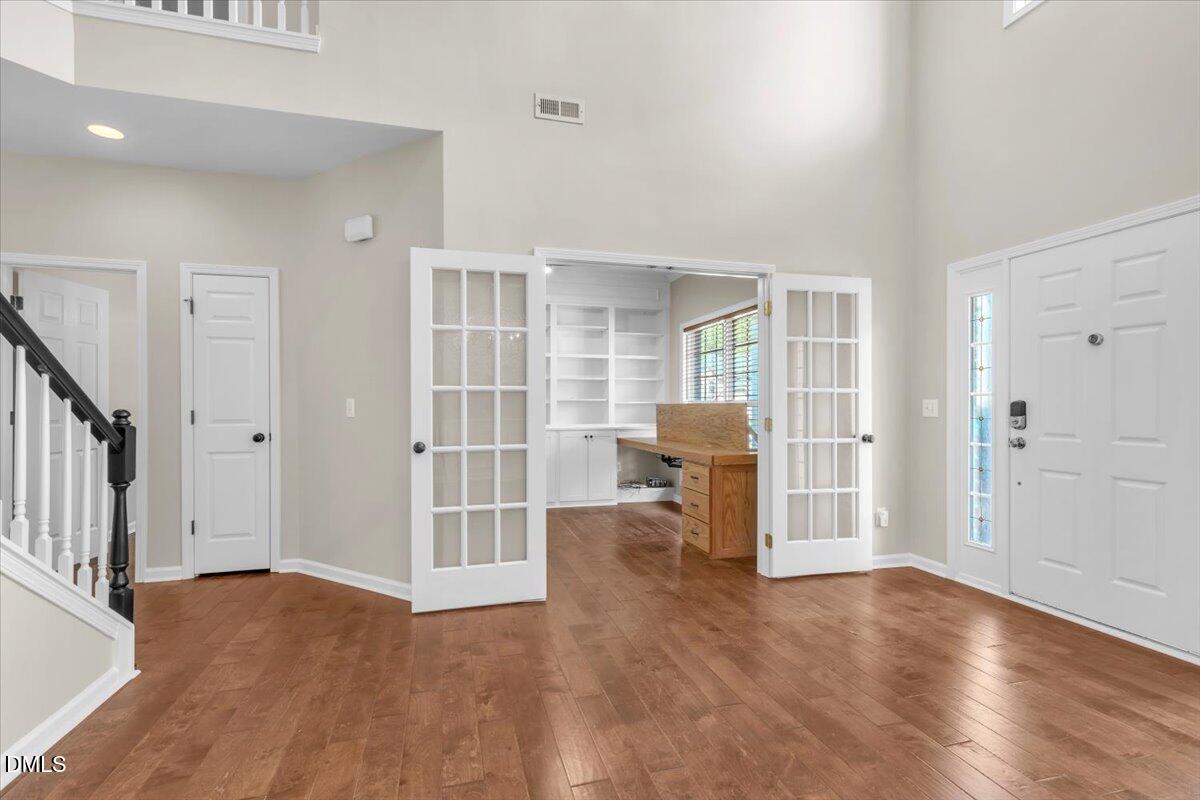 708 Straywhite Avenue Apex, NC 27539 - Photo 3 of 69 03-Final 708 Straywhite Apex--RJREM -030